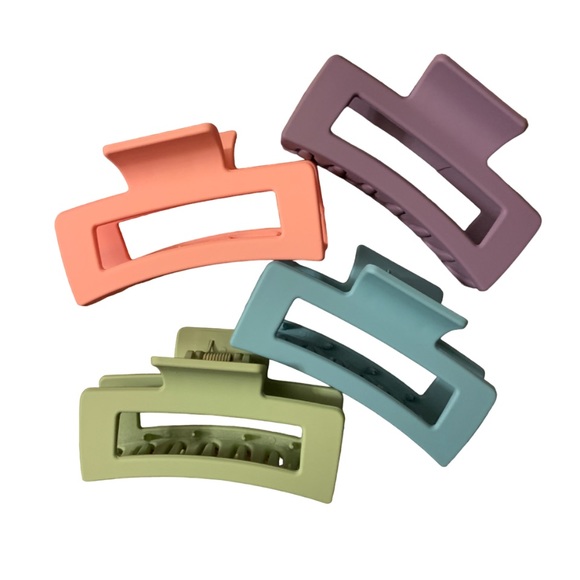 Accessories - New! 4 Pack Spring Color Hair Clips